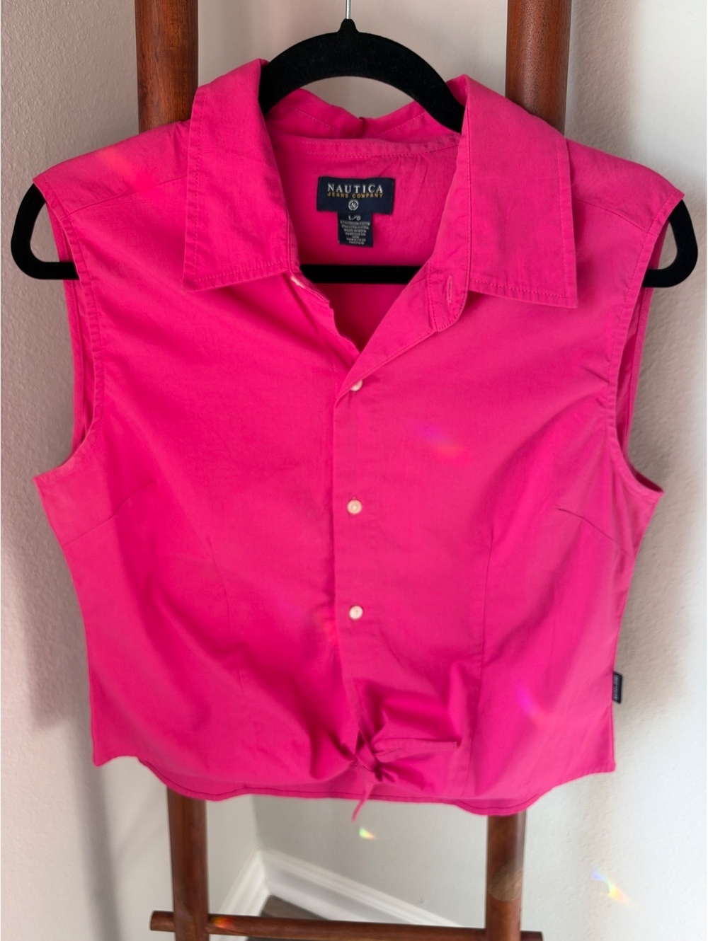 Nautica Jeans Company Women's Sleeveless Button-Up Crop Top in Bright Pink, Size